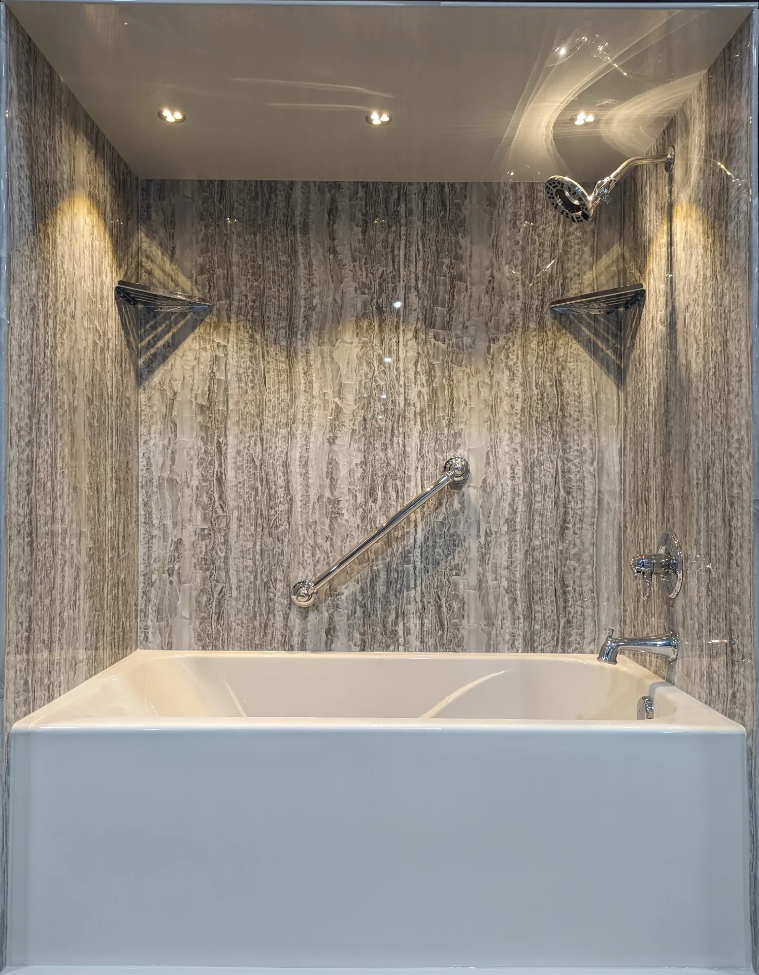 Travertine Tub Surround